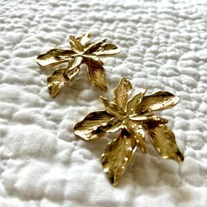 Gold Flower Earrings